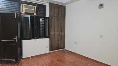 Bedroom Image of 2500 Sq.ft 3 BHK Builder Floor for rent in Sector 47 Noida for Rs. 55000
