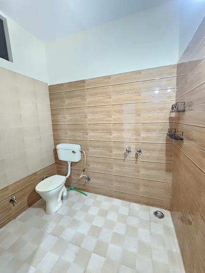 Sector 21 Bathroom 1