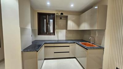 Kitchen Image of 1350 Sq.ft 3 BHK Builder Floor for sale in Freedom Fighters Enclave New Delhi for Rs. 9500000