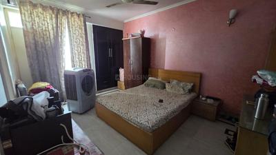 Bedroom Image of 2700 Sq.ft 4 BHK Apartment / Flat for sale in CGHS Developer Navyug Apartments, Sushant Lok Phase 1 Gurgaon for Rs. 43000000