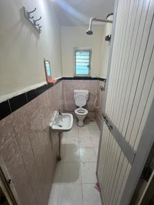 Bathroom Image of 750 Sq.ft 1 BHK Apartment / Flat for rent in Thane West Thane for Rs. 40000