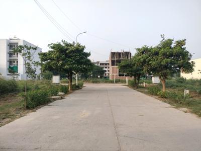 Image of 238 Sq.ft Residential Plot / Land for sale in Sector 77, Faridabad for Rs. 38500000