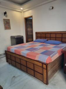 Bedroom Image of 1550 Sq.ft 2.5 BHK Apartment / Flat for rent in Sri Niketan Apartments, Sector 7 Dwarka New Delhi for Rs. 45000