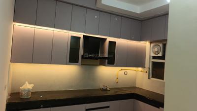 Kitchen Image of 1750 Sq.ft 3.5 BHK Apartment / Flat for rent in UPAVP Ganga Yamuna And Hindon Enclave, Siddharth Vihar Ghaziabad for Rs. 30000