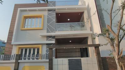 Image of 2600 Sq.ft 4 BHK Duplex for sale in J.H.Patel Nagar, Davanagere for Rs. 18000000