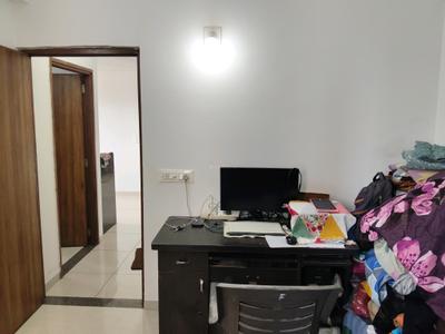 Bedroom Image of 1215 Sq.ft 2 BHK Apartment / Flat for sale in Tragad Ahmedabad for Rs. 6100000