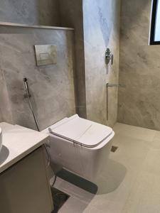Common Bathroom Image of 2700 Sq.ft 4 BHK Builder Floor for sale in DLF City Floor Phase 2, DLF Phase 2 Gurgaon for Rs. 55000000