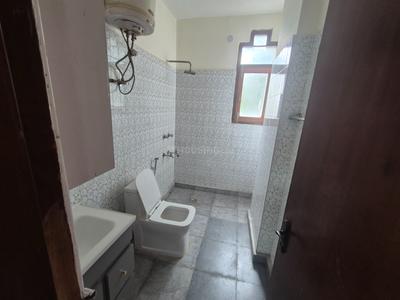 Image of 1200 Sq.ft 3 BHK Independent House for sale in Gautam Nagar, New Delhi for Rs. 15000000