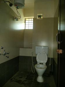 Bedroom Image of 680 Sq.ft 1 BHK Apartment / Flat for rent in Kartik Nagar Bengaluru for Rs. 25000