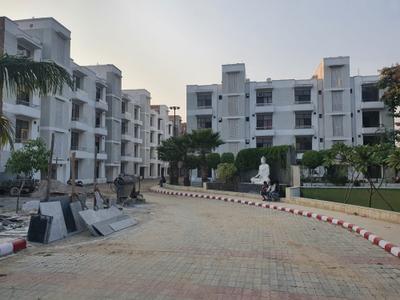 Bedroom Image of 1144 Sq.ft 3 BHK Apartment / Flat for sale in Safedabad Lucknow for Rs. 2199000