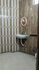 Image of 2700 Sq.ft 6 BHK Duplex for sale in Kalkaji Extension, New Delhi for Rs. 20000000