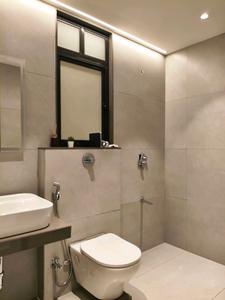 Common Bathroom Image of 2413 Sq.ft 4 BHK Apartment / Flat for sale in Meridian, Balewadi Pune for Rs. 22000000