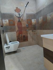 Bathroom Image of 1700 Sq.ft 3 BHK Apartment / Flat for sale in Patparganj New Delhi for Rs. 45500000