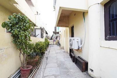 Balcony Image of 5062 Sq.ft 5 BHK Independent House for sale in Ghatlodiya Ahmedabad for Rs. 43000000