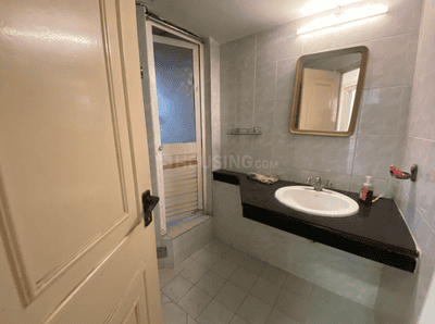 Image of 1000 Sq.ft 2 BHK Apartment / Flat for sale in Hiranandani Garden Eternia, Powai, Mumbai for Rs. 40000000