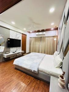 Bedroom Image of 2220 Sq.ft 3 BHK Apartment / Flat for sale in Iscon Ambli Road Ahmedabad for Rs. 24900000