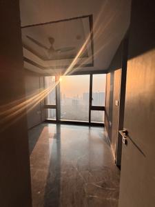 Image of 2000 Sq.ft 4 BHK Apartment / Flat for sale in Lodha Trump Tower, Lower Parel, Mumbai for Rs. 119900000