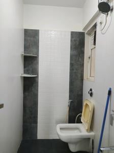 Common Bathroom Image of 550 Sq.ft 1 BHK Apartment / Flat for rent in Bhoomi Park, Malad West Mumbai for Rs. 35000