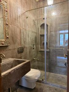 Bathroom Image of 2300 Sq.ft 3 BHK Apartment / Flat for rent in Colaba Mumbai for Rs. 500000