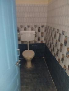 Bathroom Image of 1200 Sq.ft 2 BHK Builder Floor for rent in Warangal Town Warangal for Rs. 15000