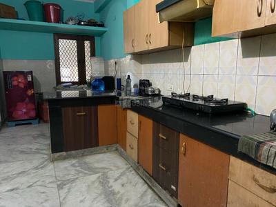 Kitchen Image of 2400 Sq.ft 3 BHK Builder Floor for rent in Sector 49 Noida for Rs. 50000