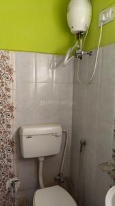 Bathroom Image of 450 Sq.ft 1 BHK Apartment / Flat for rent in Danapur Patna for Rs. 8000