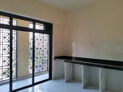 Kitchen Image of 2200 Sq.ft 4 BHK Apartment / Flat for sale in Lodha Sterling, Thane West Thane for Rs. 40000000