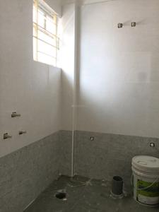 Common Bathroom Image of 600 Sq.ft 1 BHK Apartment / Flat for rent in Kaggadasapura Bengaluru for Rs. 25003