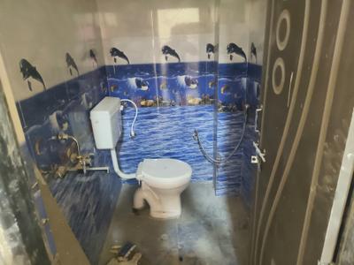 Common Bathroom Image of 792 Sq.ft 1 BHK Apartment / Flat for rent in Kondapur Hyderabad for Rs. 17000