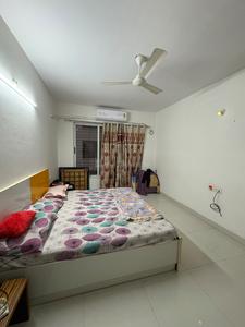 Bedroom Image of 2000 Sq.ft 4 BHK Apartment / Flat for rent in Shekhar Maple Woods, Nipania Indore for Rs. 50000