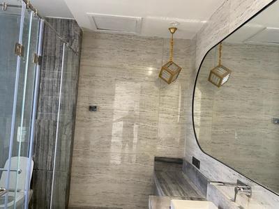 Bathroom Image of 4481 Sq.ft 4 BHK Apartment / Flat for sale in County 107, Sector 107 Noida for Rs. 140000000