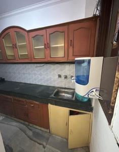 Kitchen Image of 600 Sq.ft 1 BHK Builder Floor for rent in Khirki Extension New Delhi for Rs. 18000