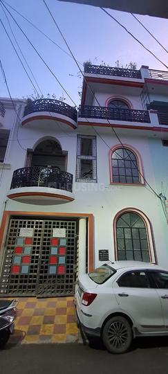 Sector L, Aliganj Main Image 1