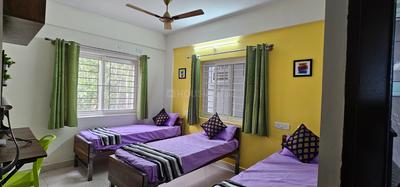 Bedroom Image of Royal comforts inn Co-living  in Bellandur, Bangalore