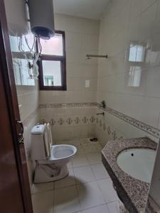 Bathroom Image of 850 Sq.ft 2 BHK Apartment / Flat for sale in Penta Homes, Nabha Zirakpur for Rs. 4000000