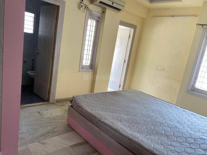 west and park Bedroom 1