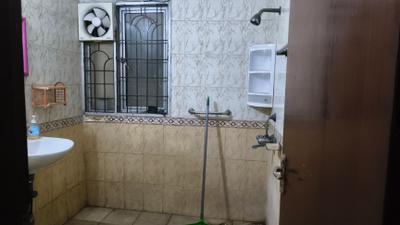 Image of 1650 Sq.ft 3 BHK Apartment / Flat for sale in Indirapuram, Ghaziabad for Rs. 17500000