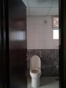 Common Bathroom Image of 2385 Sq.ft 4 BHK Apartment / Flat for rent in Supertech Cape Town, Sector 74 Noida for Rs. 52000