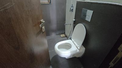Image of 1100 Sq.ft 2 BHK Apartment / Flat for rent in Ravi Amodini Apartment, Renuka Nagar, Nashik for Rs. 25000