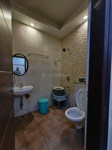 Bathroom Image of 1100 Sq.ft 4 BHK Builder Floor for sale in Sector 20 Panchkula for Rs. 6050000