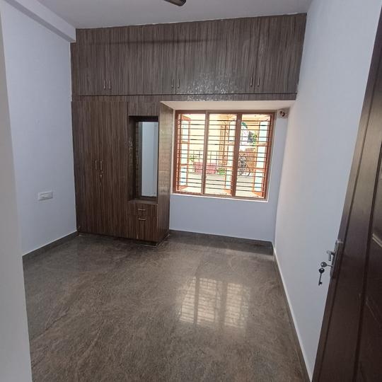 Jinke Thimmanahalli, Varanasi Bedroom 1