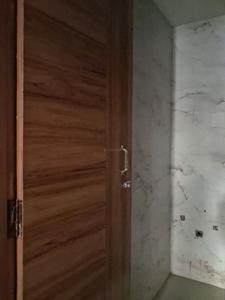 Common Bathroom Image of 550 Sq.ft 1 BHK Apartment / Flat for sale in Sector 73 Noida for Rs. 2400000