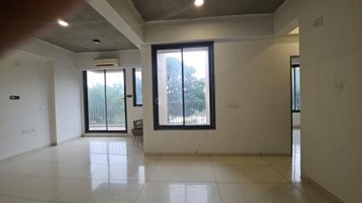Living Room Image of 1750 Sq.ft 3 BHK Apartment / Flat for sale in Reflection, Shela Ahmedabad for Rs. 8600000
