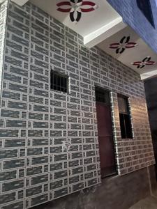 Image of 700 Sq.ft 4 BHK Independent House for rent in Nai Basti Dundahera, Ghaziabad for Rs. 17000