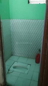 Bathroom Image of 700 Sq.ft 1 BHK Apartment / Flat for sale in Meet Apartment, GIDC Vapi for Rs. 1180000