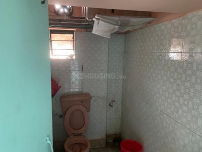 Bathroom Image of 740 Sq.ft 2 BHK Apartment / Flat for sale in Jadavpur Kolkata for Rs. 3000000