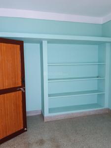 Bedroom Image of 900 Sq.ft 2 BHK Builder Floor for rent in Iyer Bungalow Madurai for Rs. 10000