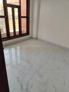 Bedroom Image of 900 Sq.ft 3 BHK Builder Floor for sale in New Ashok Nagar New Delhi for Rs. 6500000