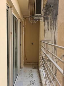 Living Room Image of 925 Sq.ft 2 BHK Apartment / Flat for sale in Paras Tierea, Sector 137 Noida for Rs. 8000000