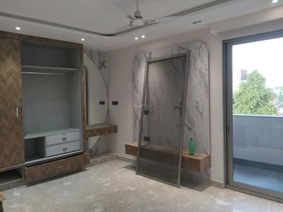 Bedroom Image of 2200 Sq.ft 4 BHK Builder Floor for sale in Vikaspuri New Delhi for Rs. 55000000